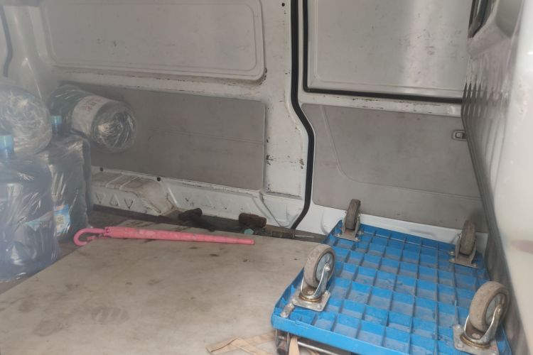 Used Jinbei Hiace X30 2021 1.5L Comfort Plus Central Air-Conditioned Van China VI Standard SWC15M Left Rear Seat