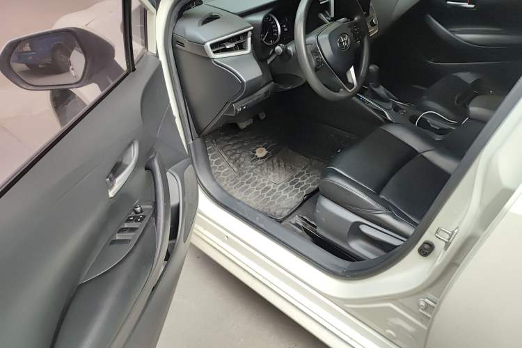 Used Toyota Levin 2019 185T CVT Luxury Edition China VI Standard