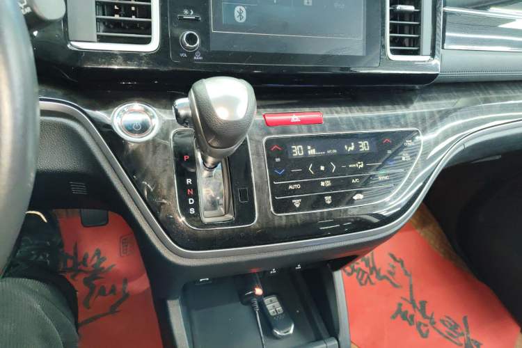 Used Honda Elysion 2019 2.0L Hybrid Luxury Edition