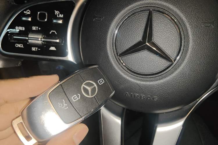 Used Mercedes-Benz GLE 2023 GLE 450 4MATIC Stylish Model