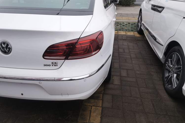 Used Volkswagen FAW-Volkswagen CC 2018 1.8TSI Prestige Model