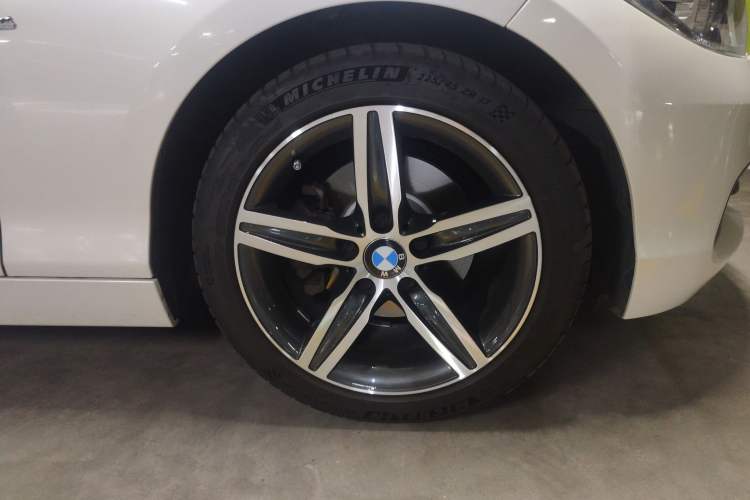 Used BMW 1 Series 2015 120i Sport Design Package
