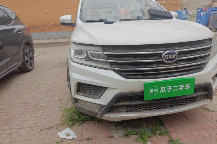 Used SWM X3 2017 1.6L Manual Fashion Model
