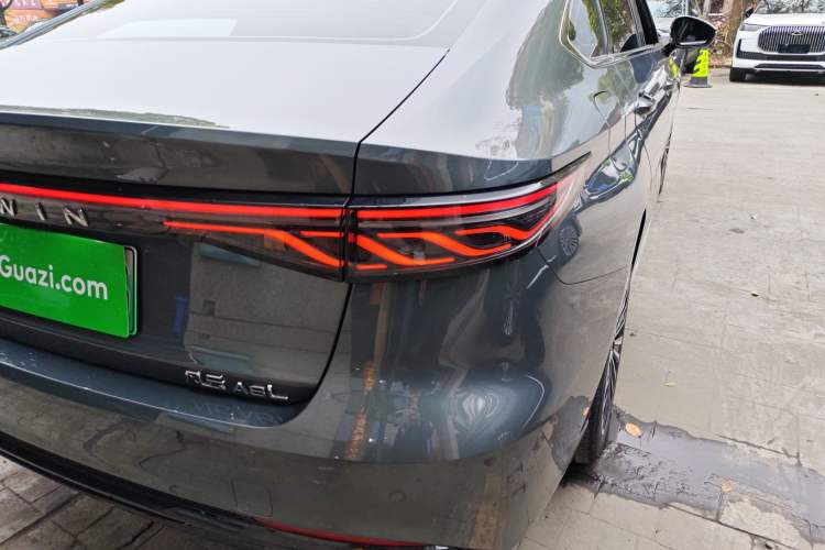 Used Fengyun A8L 2025 1.5 TGDI 145 km Luxury Version Right Rear Taillight