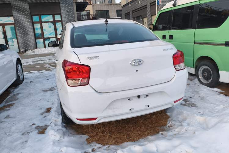 Used Hyundai Verna (older generation) 2017 1.4L Manual Refreshed Version China V Standard