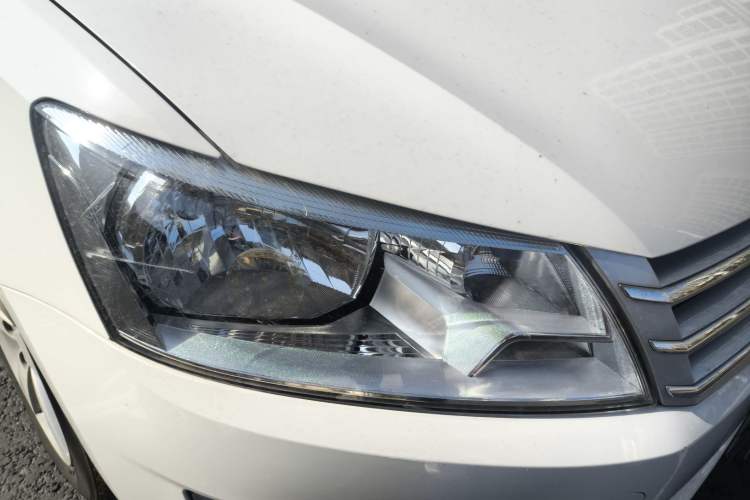 Used Volkswagen Santana 2015 1.6L Automatic Comfort Edition