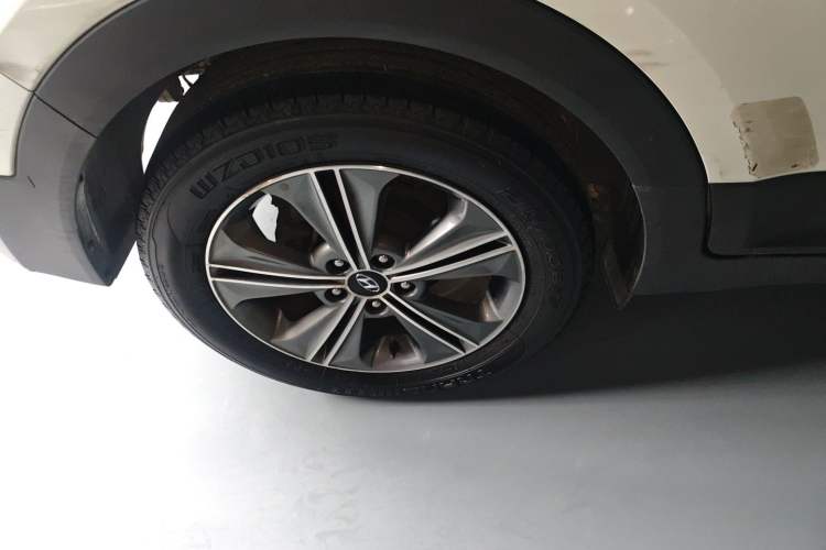 Used Hyundai ix25 2015 1.6L Automatic Two-Wheel Drive Smart GLS Trim
