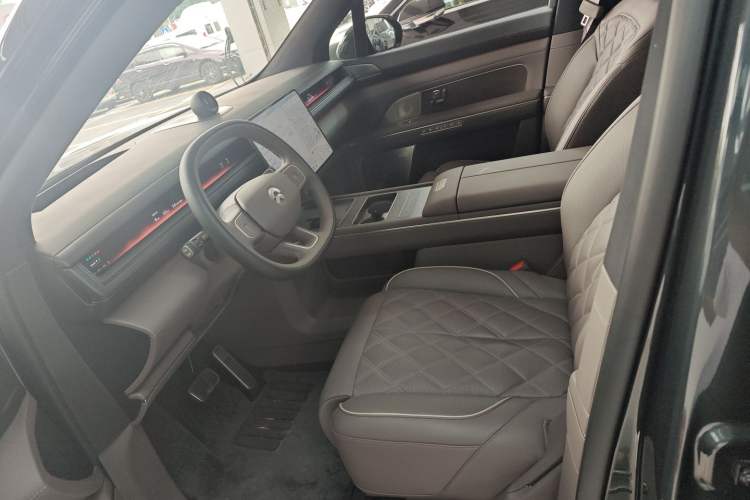 Used Nio ES8 2026 Model 6-seat Executive Luxury Edition
