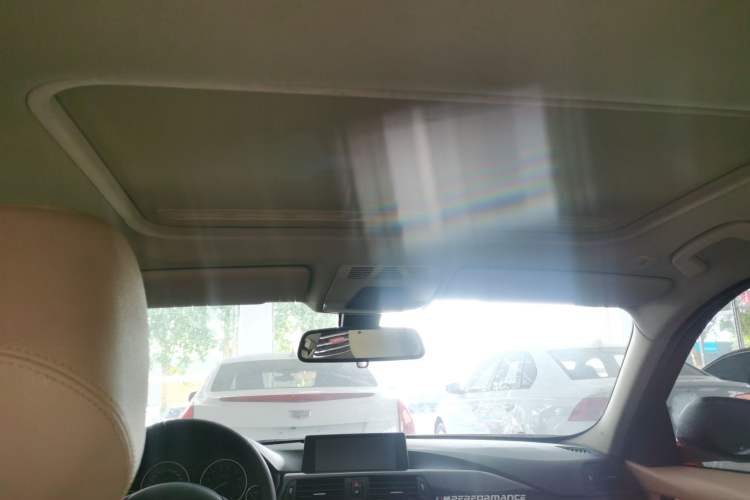 Used BMW 3 Series 2014 320Li Fashion Model
