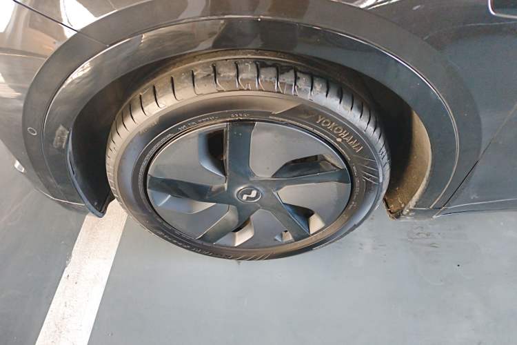 Used ONVO L60 2024 60 kWh Rear-Drive Version