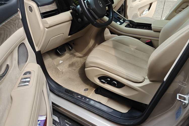 Used Hima AITO M7 2022 1.5T Rear-Drive Comfort Edition Driver Seat