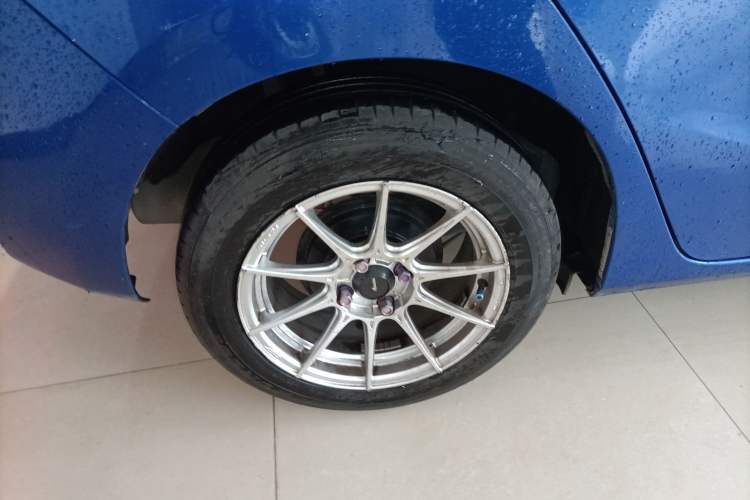 Used Honda Fit 2016 1.5L LXS CVT Comfort Sunroof Version Right Rear Wheel Hub