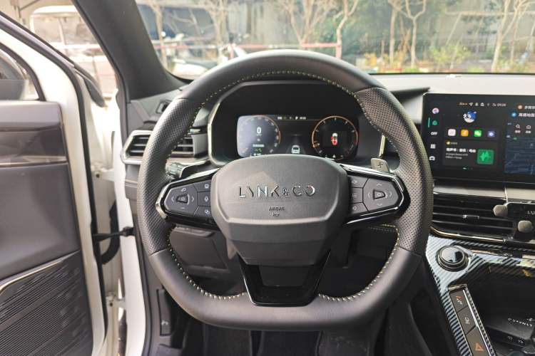 Used Lynk & Co 06 2023 Remix 1.5T Dynamic Halo