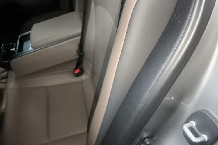 Used Lexus ES 2021 200 Excellence Edition Left Rear Seat