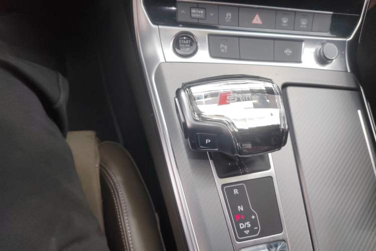 Used Audi A7L 2022 45 TFSI S-line Dream-Building Edition
