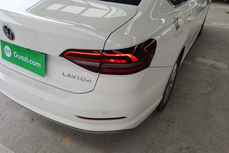 Used Volkswagen Lavida 2022 1.5L Automatic Vision Edition
