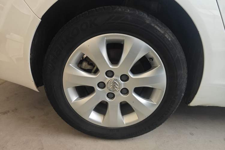 Used Buick Regal 2015 1.6T Leading Technology Model
