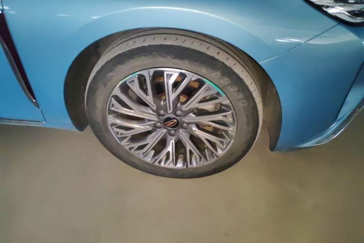 Used Hongqi H5 2023 2.0T Automatic Smart Connect Flagship Edition
