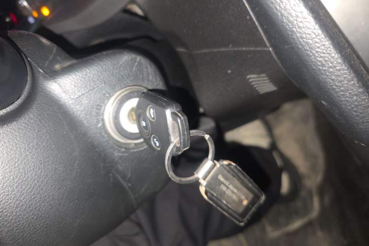 Used Subaru Forester 2013 2.5i Automatic Luxury Edition Vehicle Key