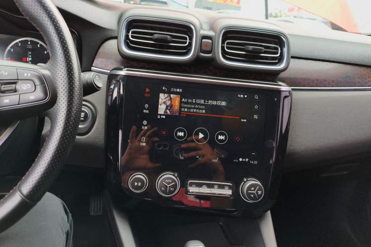 Used Lynk & Co 02 2018 1.5T DCT Two-Wheel Drive Sporty Version China V Standard