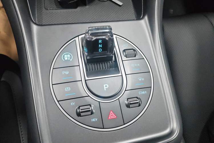 Used BYD Sealion 05 DM-i 2025 DM-i Smart Drive 115KM Flagship Model
