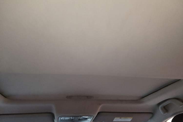 Used CHANGAN CS75 2016 1.8T Automatic Elite Model China V Standard
