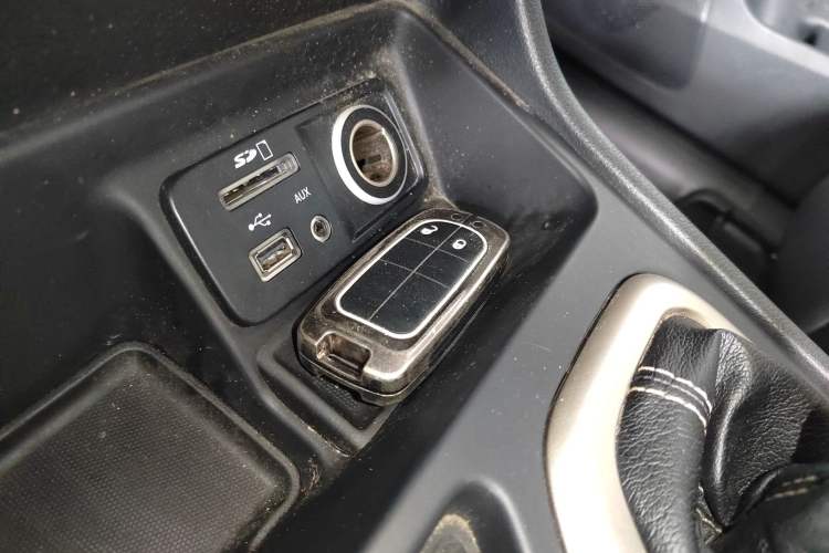 Used Jeep Cherokee 2016 2.0L Superior Edition
