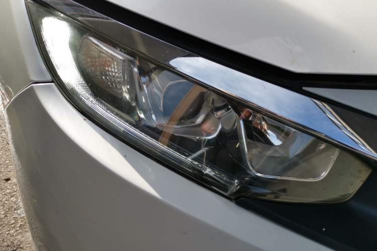 Used Honda Civic 2016 180TURBO CVT Comfort Version Right Front Headlight