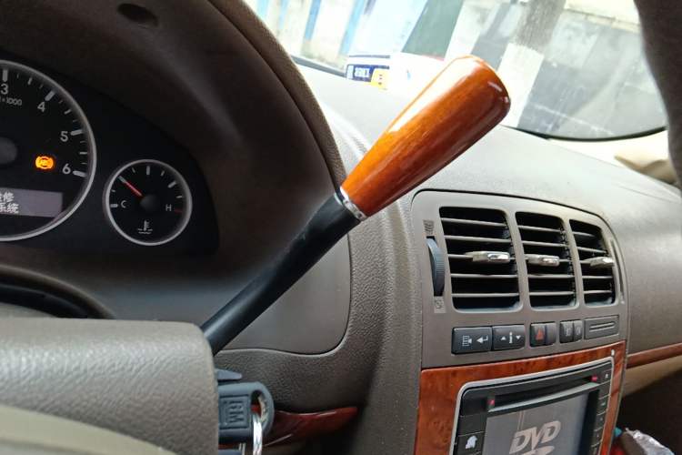 Used Buick GL8 2006 Lu Zun 3.0L CT Comfort Edition
