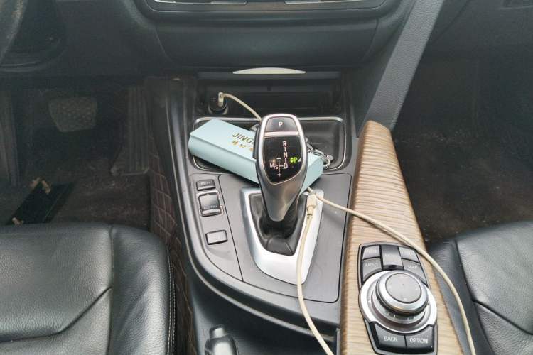 Used BMW 3 Series 2013 320Li Fashion Design Package
