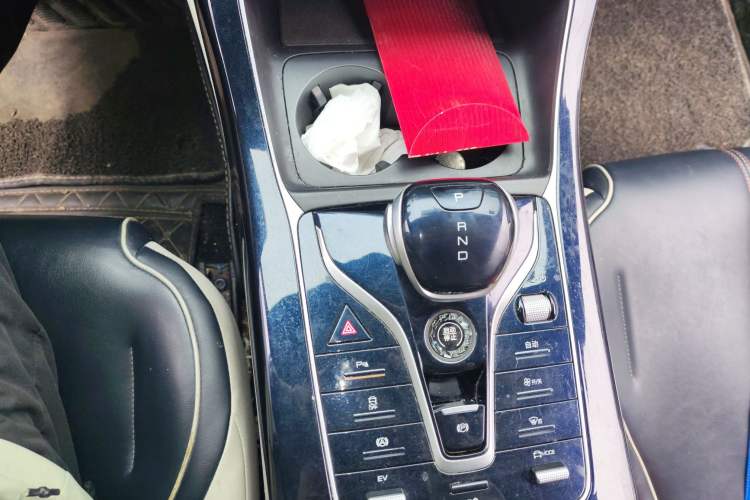 Used BYD Qin PLUS 2021 DM-i 55KM Flagship Model
