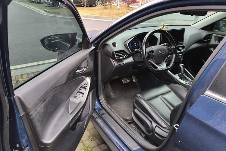 Used Hyundai Lafesta 2019 280TGDi Sport Edition China VI Interior 3