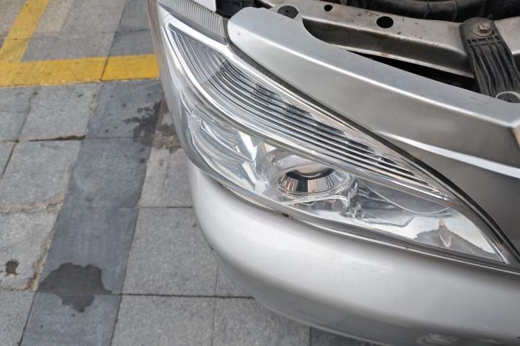 Used Jinbei Grace  Right Front Headlight