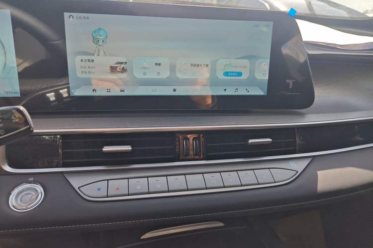 Used Chery Tiggo 8 PRO 2025 290T Two-Wheel-Drive Luxury Edition