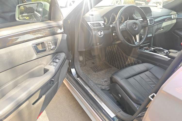 Used Mercedes-Benz E-Class 2015 E 200 L Sport Edition