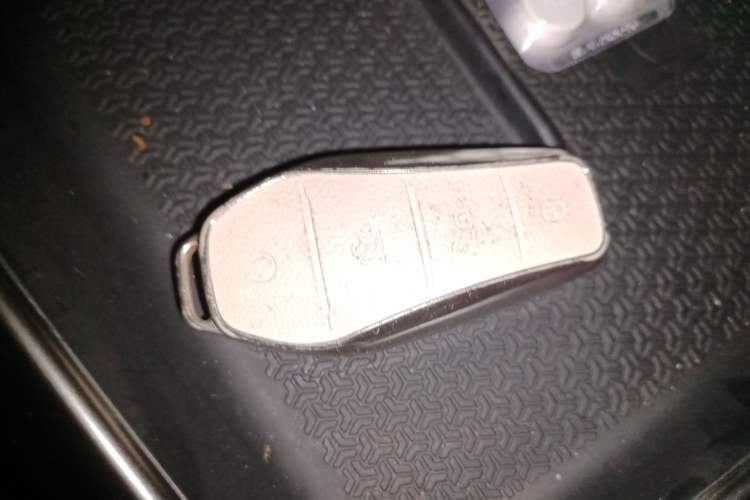 Used BYD Song Pro New Energy 2025 Second-Generation DM-i 75KM Overachiever Trim Vehicle Key