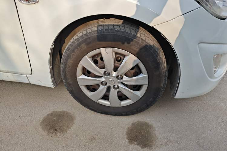 Used Hyundai Verna (older generation) 2010 Sedan 1.4L Automatic Comfort Model GS
