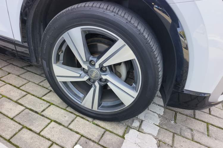 Used Audi Q2L 2020 35 TFSI Fashion Dynamic Model