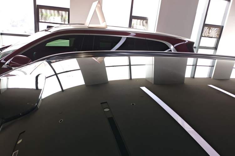 Used Hima AITO M8 2025 Extended-Range Max+ Version 53.4 kWh 5-Seater Edition
