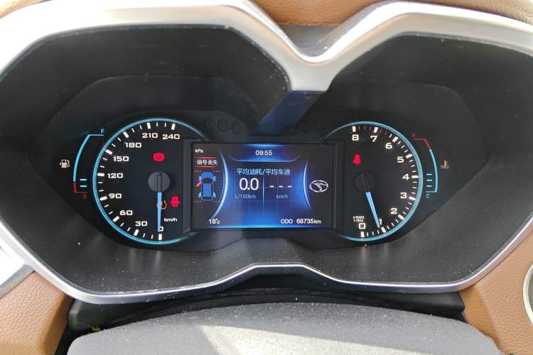 Used Soueast DX7 2015 1.5T Manual Luxury Model
