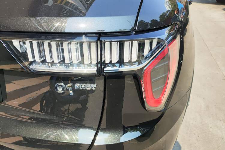 Used Lynk & Co 01 EM-P 2021 1.5TD PHEV Halo Exterior 6