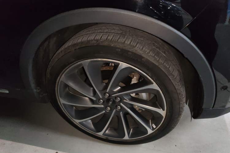 Used Lincoln Nautilus 2019 2.7T Four-Wheel Drive Prestige Edition China VI Standard Right Front Wheel Hub