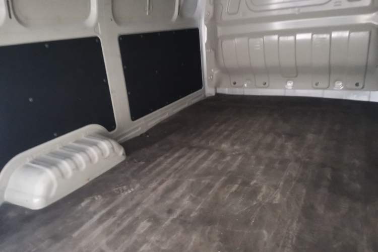 Used Karry Jiangtun E5 2024 230 km Standard Version
