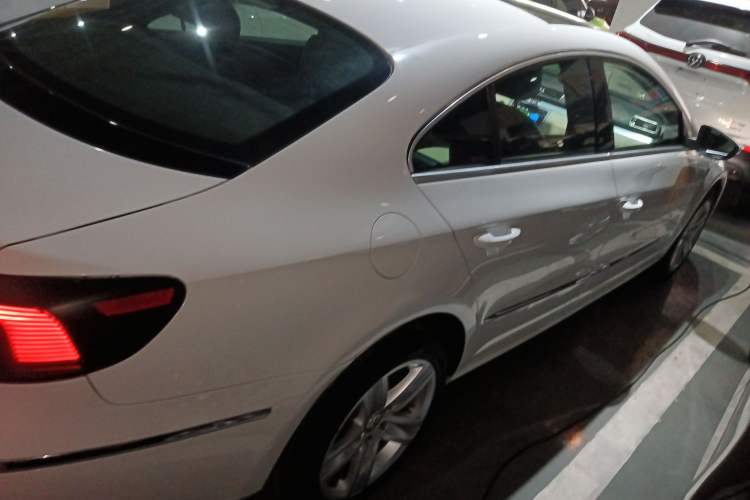 Used Volkswagen FAW-Volkswagen CC 2015 1.8TSI Prestige Model Rear Right 45 Deg