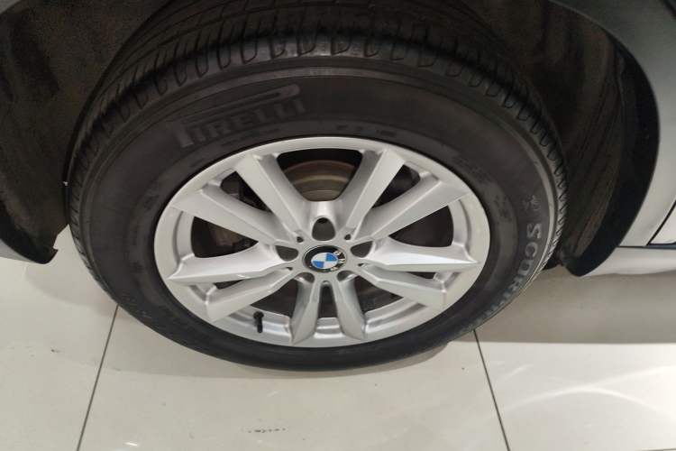 Used BMW X5 2015 xDrive28i