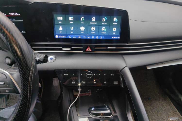 Used Hyundai Elantra 2021 1.5L CVT GLX Elite Edition Audio And AC Panel