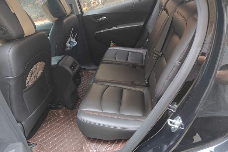 Used Chevrolet Equinox 2019 Redline 550T Automatic All-Wheel-Drive RS Model China V Standard
