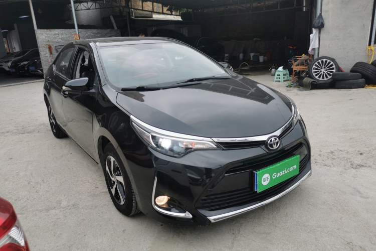 Used Toyota Levin 2017 Revised 185T CVT Elite Edition China V Standard Front Right 45 Deg