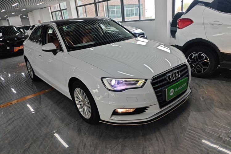 Used Audi A3 2016 Limousine 35 TFSI Prestige Edition Front Right 45 Deg