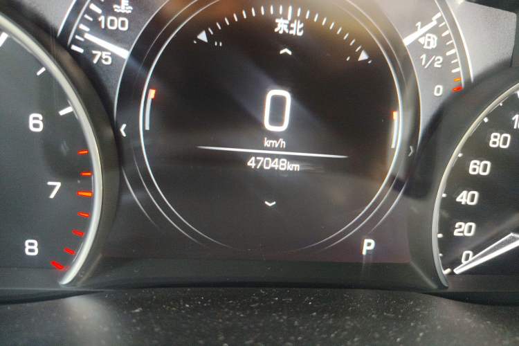 Used Cadillac XT5 2018 28E 4x4 Platinum Edition
